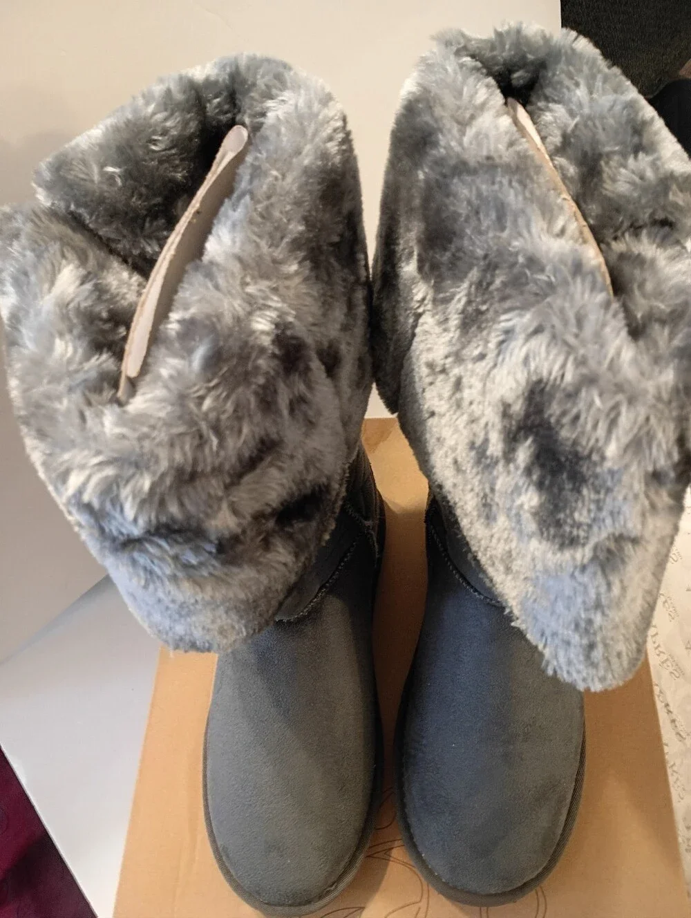 Apres By Lamo Quilted Winter Boots Toggle Women's Size 8 Gray NWT & Box